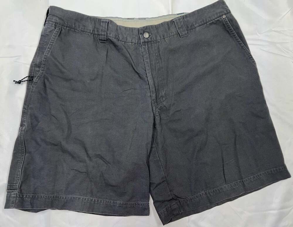 Columbia Utility Shorts size 40